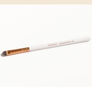 NWT F.A.R.A.H. Concealer Brush 10F Rose Gold
